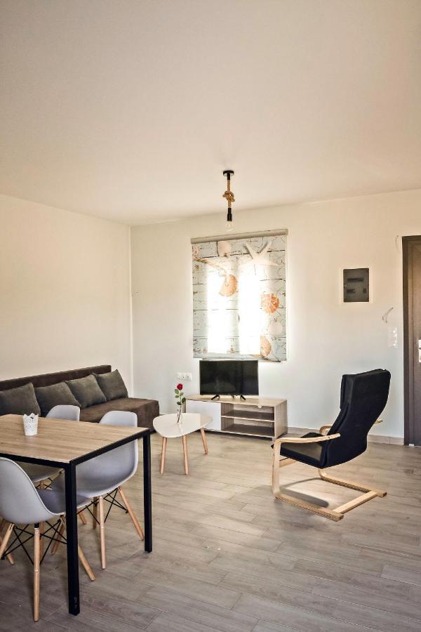Villa Keros Escape Residencies à Kalliopi Extérieur photo
